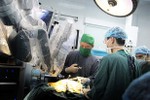 Phẫu thuật cột sống bằng robot cho bệnh nhân tại BVĐK Hà Tĩnh