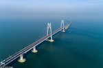 Thế giới ngày qua: Trung Quốc khánh thành cầu vượt biển dài nhất thế giới