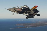 Mỹ ban lệnh cấm bay khẩn với F-35B