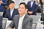 Người thừa kế Samsung đến Việt Nam kiểm tra dây chuyền sản xuất smartphone