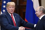 Thế giới ngày qua: Tổng thống Donald Trump trì hoãn cuộc gặp người đồng cấp Nga