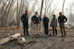 Tổng thống Trump thăm thị trấn thiên đường bị xóa sổ do cháy rừng ở California