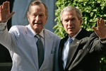 Những lời cuối cùng của Bush “cha” gửi tới con trai George W. Bush