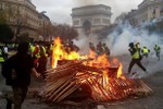 Pháp cảnh báo nguy cơ biểu tình bạo lực ở Paris cuối tuần này