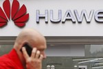 Vì sao hàng loạt quốc gia nói không với "gã khổng lồ" Huawei?