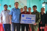 BHXH Hà Tĩnh hỗ trợ Cẩm Dương 100 triệu đồng xây dựng nông thôn mới