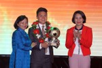 Quang Hải giành Quả bóng vàng Việt Nam 2018