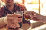 Sử dụng viên giải rượu: Tiện nhưng có lợi?