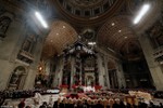 Giáo hoàng cử hành thánh lễ mừng Chúa Giáng sinh