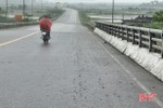Đá dăm rải đầy tuyến quốc lộ đẹp ở Hà Tĩnh