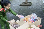 Thu giữ hơn 80kg bánh kẹo không rõ nguồn gốc tại chợ Hà Tĩnh