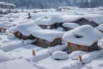 Thăm ngôi làng tuyết đẹp hơn cổ tích