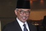 Thế giới ngày qua: Tiểu vương Abdullah được bầu làm Quốc vương thứ 16 của Malaysia