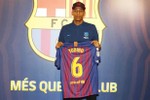Tân binh 19 tuổi của Barca tiếp quản áo số 6 huyền thoại của Xavi