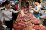 Công dân Việt Nam có thể bị phạt nặng nếu mang thịt lợn vào Đài Loan
