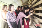 CLB Nhà báo nữ Hà Tĩnh tìm hiểu thực tế huyện Hương Sơn