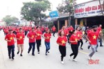 Hơn 700 người tham gia chạy Olympic ở Lộc Hà