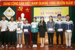 Khen thưởng các tập thể, cá nhân xuất sắc tại Đại hội Thể thao học sinh phổ thông Hà Tĩnh