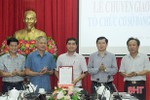 Thành ủy Hà Tĩnh tiếp nhận 22 tổ chức cơ sở Đảng từ Đảng ủy Khối CCQ&DN
