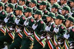 Thế giới ngày qua: Mỹ liệt quân đội Iran vào danh sách tổ chức khủng bố
