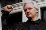 Ông chủ Wikileaks bị cảnh sát Anh bắt giữ tại Đại sứ quán Ecuador