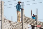 Đường điện “thừa” cản trở dân xây dựng nhà ở