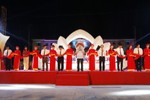 Phó Thủ tướng Vương Đình Huệ cắt băng khánh thành Quảng trường TP Hà Tĩnh
