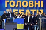 Cử tri Ukraine đi bầu cử tổng thống vòng hai