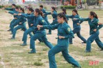 Xem dân quân vùng biển bãi ngang Hà Tĩnh huấn luyện chiến đấu