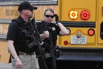 Nổ súng tại trường học Mỹ, ít nhất 8 người bị thương