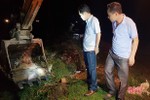 Hàng chục con lợn chết trôi trên kênh dẫn nước ở Thạch Hà