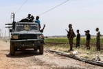 Những “nút thắt” khiến chiến trường Syria “nóng” trở lại