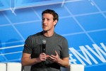 Thế giới ngày qua: 68% cổ đông bỏ phiếu yêu cầu Mark Zuckerberg từ chức Chủ tịch Facebook