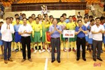Thiếu niên TX Hồng Lĩnh giành ngôi quán quân Giải bóng đá TN-NĐ toàn tỉnh