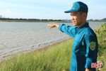 Ngư dân Hà Tĩnh phát hiện “thần chết” trên sông Lam