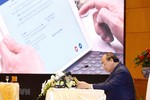Thủ tướng Nguyễn Xuân Phúc chủ trì cuộc họp qua hệ thống e-Cabinet