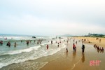 Biển Kỳ Xuân đón trên 60.000 lượt khách du lịch