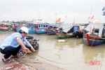 Gần 4.000 tàu cá Hà Tĩnh vào nơi trú ẩn an toàn