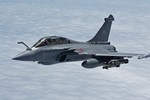 Phi công Ấn Độ - Pháp bất ngờ đổi tiêm kích Su-30MKI và Rafale cho nhau