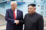 Thế giới nổi bật trong tuần: Tổng thống Mỹ và nhà lãnh đạo Triều Tiên gặp nhau lần 3