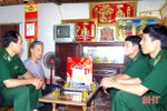 Bộ đội Biên phòng, Agribank Hà Tĩnh thăm hỏi, tặng quà gia đình chính sách