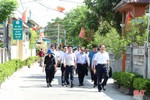 Đoàn cán bộ Hà Giang trao đổi kinh nghiệm khai thác du lịch, xây dựng NTM tại Hà Tĩnh