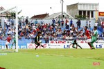 Hồng Lĩnh Hà Tĩnh thắng giòn dã Phù Đổng 3-0, tiến gần suất thăng hạng V.League 2020