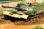 T-62 huấn luyện cường độ cao khi T-90 đã trực chiến