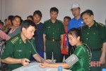 Quân y Hà Tĩnh khám chữa bệnh cho gần 4.700 lượt người Lào