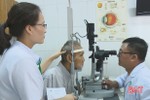 Bệnh viện Đa khoa Sài Gòn - Hà Tĩnh khám, tư vấn miễn phí các bệnh về mắt cho người cao tuổi