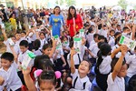 Hơn 60.000 cây xanh và 119.000 ly sữa được Vinamilk dành tặng trẻ em