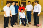 Hàng trăm học sinh Can Lộc được tiếp sức từ quỹ khuyến học, khuyến tài