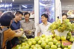 Cam Tân Thanh Phong Hà Tĩnh lên kệ hệ thống siêu thị Vinmart Hà Nội
