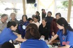 Hơn 200 suất cháo đến với các bệnh nhân nghèo ở Lộc Hà
